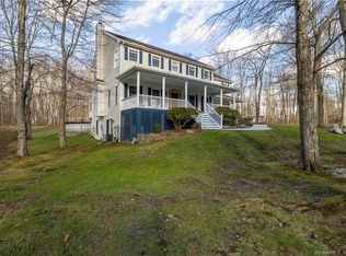 76 Great Hill Rd, Newtown, CT 06470