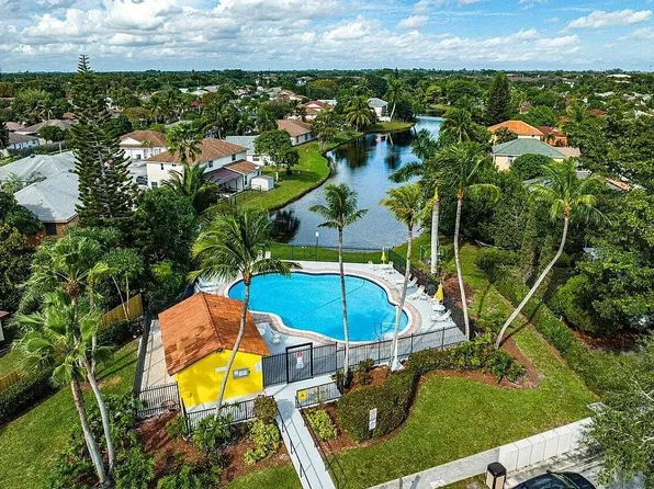 10386 Boynton Place Cir, Boynton Beach, FL 33437