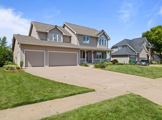 402 NW 27th St, Ankeny, IA 50023
