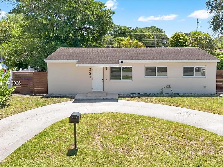 321 NW 56th Ave — Photo 4