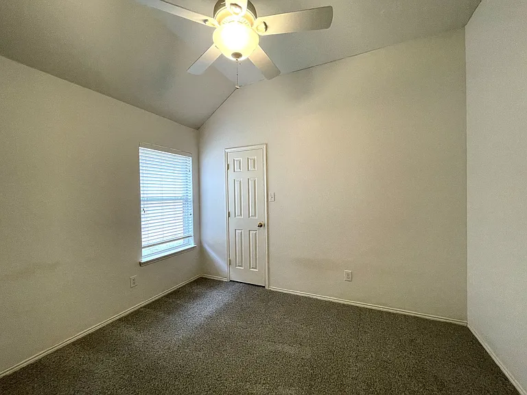 6000 White Pine Dr — Photo 18