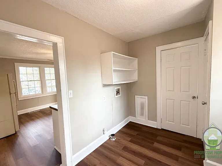 403 Tampa St — Photo 6