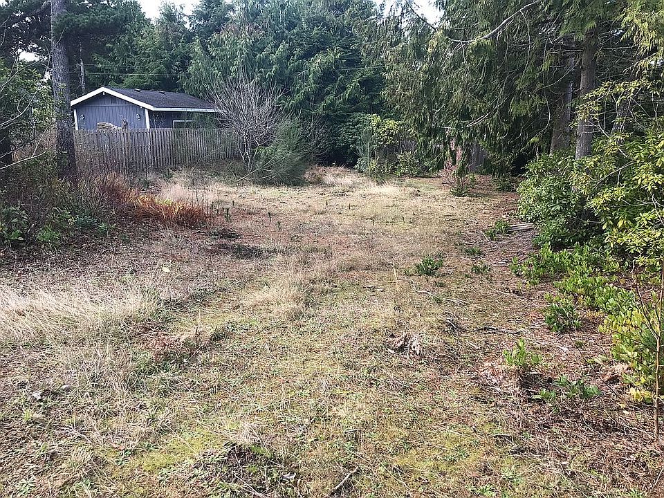 2nd image of LOT 218 Palisades Dr