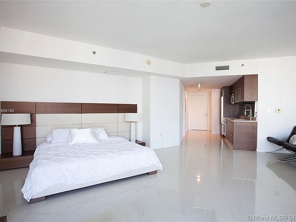 3rd image of 475 Brickell Ave APT 4908