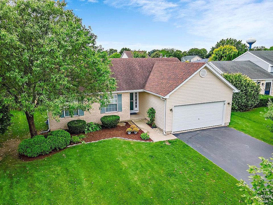 1st image of 2761 Brisbane Dr