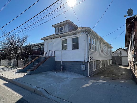 3rd image of 311 Beach 47 St