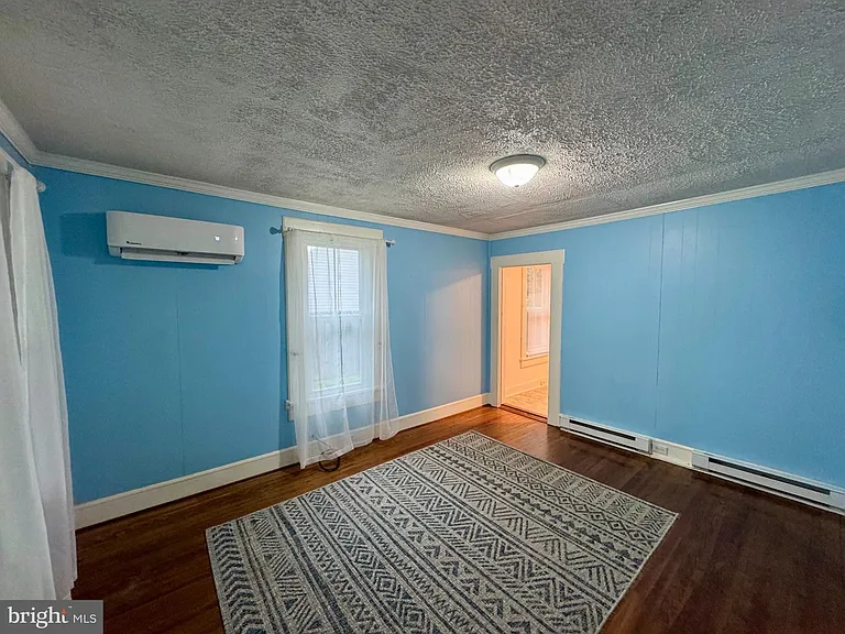 219 Longfellow Ave — Photo 11