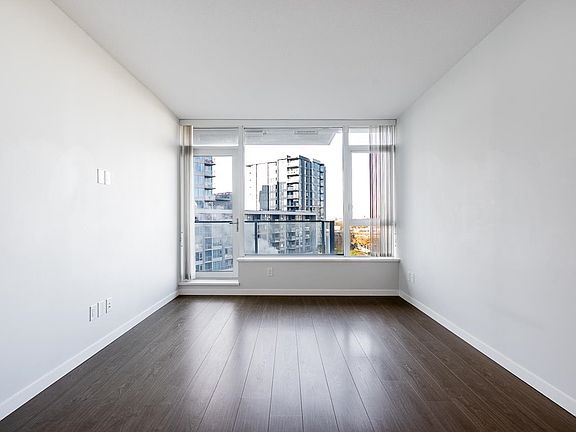 5th image of 3333 Brown Rd #903