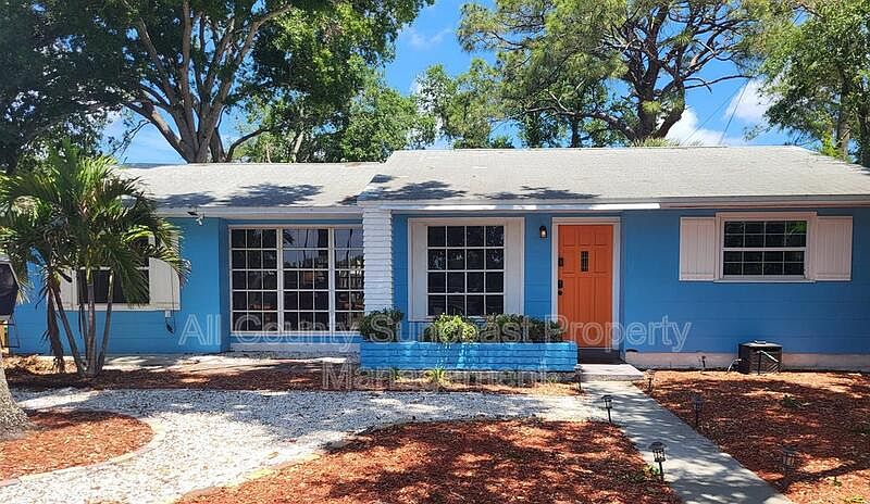 1st image of 5613 23rd Ave S