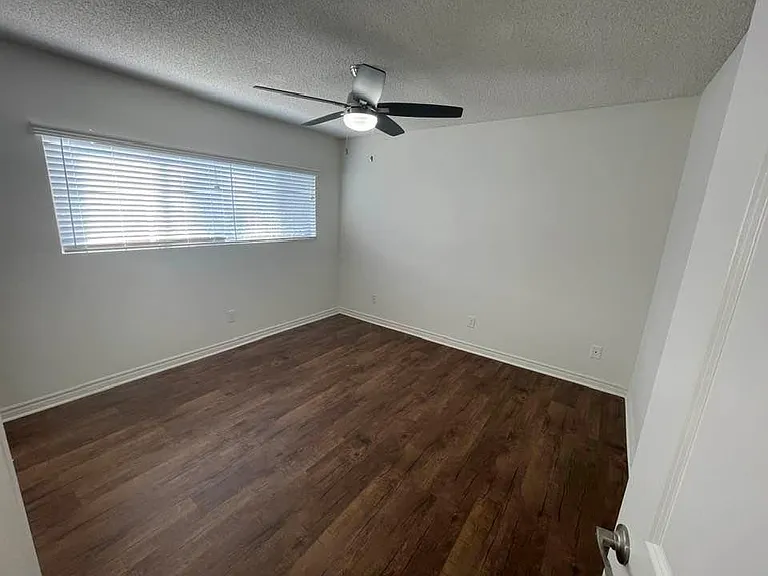 Charter House — Photo 10