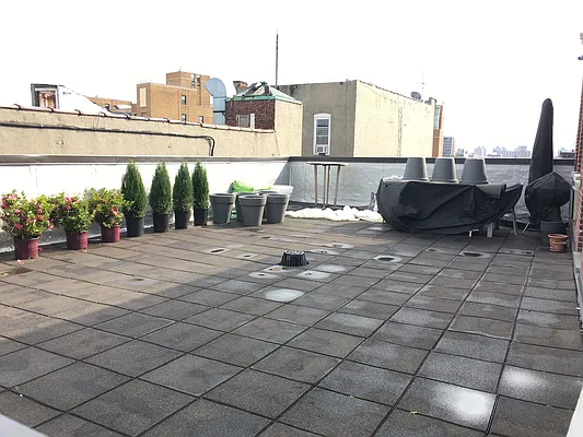 Rented by NY Space Finders Inc. | media 34