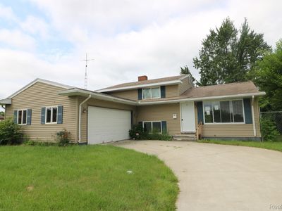 1130 Camellia Dr, Mount Morris, MI, 48458