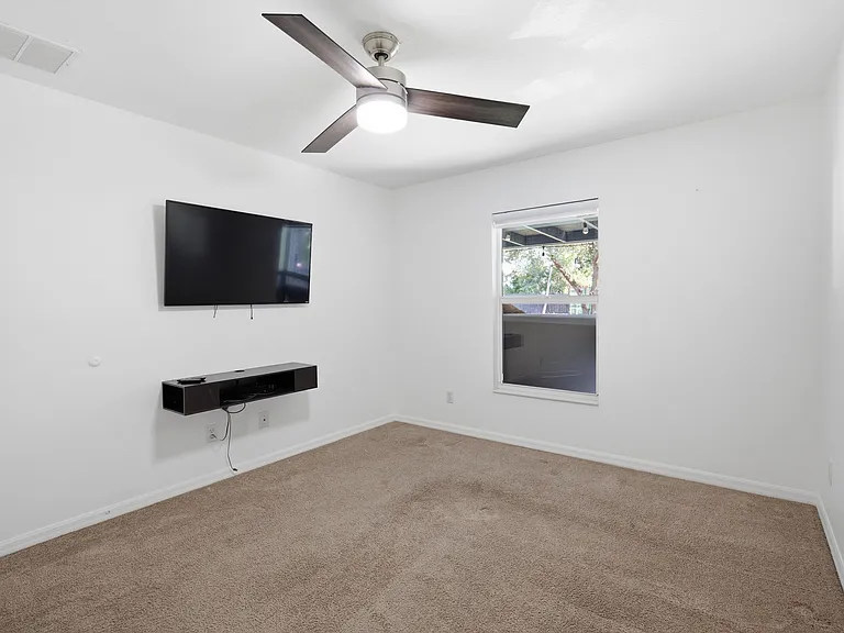 10924 SW 48th Ter — Photo 19