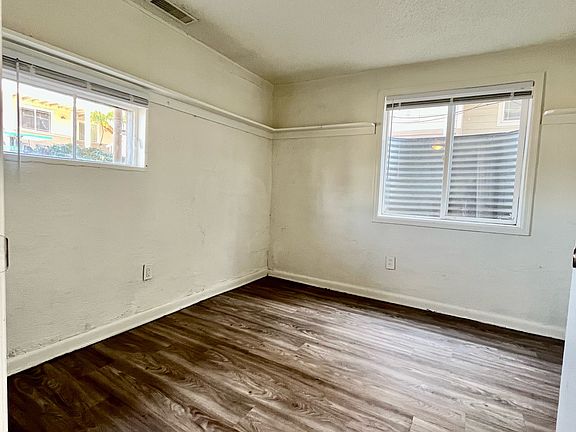 3rd image of 2120 5th Ave