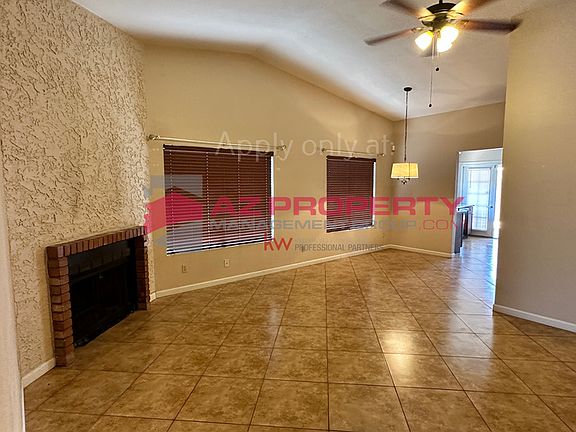 2nd image of 2610 W Winchcomb Dr