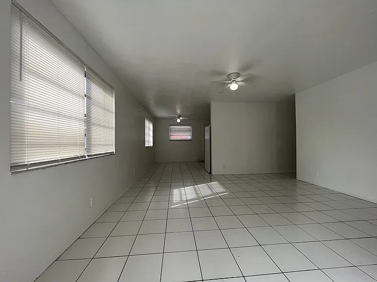 2303 Adams St #1 — Photo 3