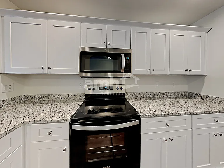 2717 E Dust Devil Dr — Photo 3