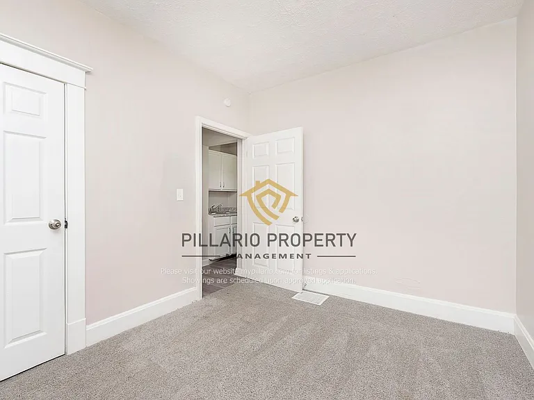510 N Dearborn St — Photo 18