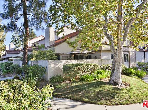 2nd image of 1101 N Via Colinas