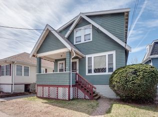 94 Baker St, West Roxbury, MA 02132