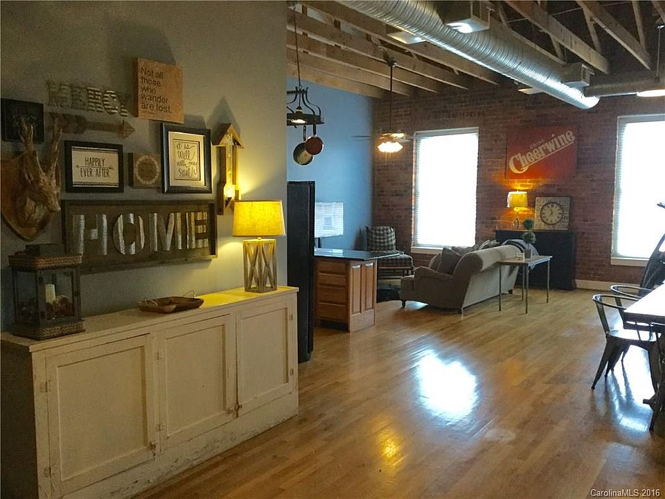 1st image of 322 E Council St E #2B