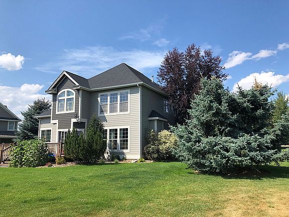 4th image of 112 Essex Pl