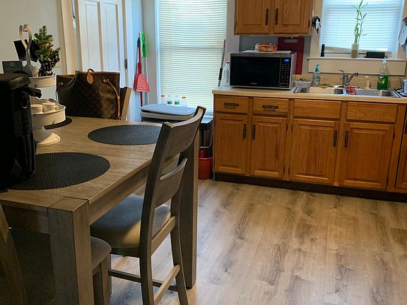 3rd image of 110 Palm St #2