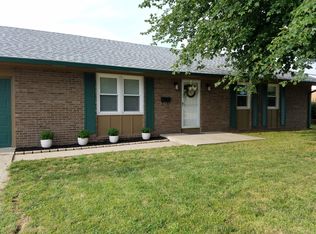 1710 Sunrise St, Martinsville, IN 46151