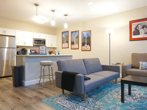 140 Pearl St, Chelsea, MA