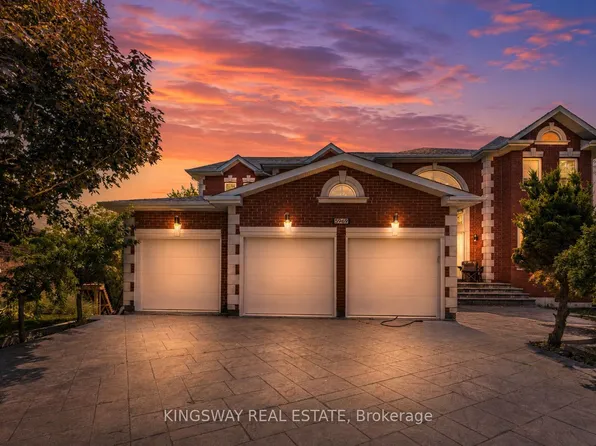 5969 Rayshaw Cres E, Mississauga, ON L5M 2P1