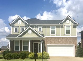 1633 Robindale Dr, Hermitage, TN 37076