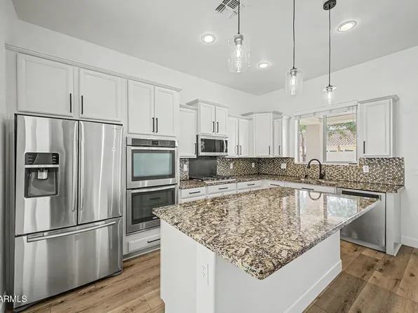 10614 E LINCOLN Avenue, Mesa, AZ 85212