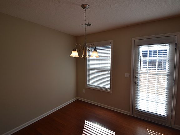 2nd image of 4073 Potomac Walk Ct