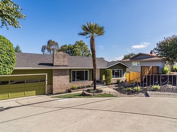 4th image of 2936 Sherwood Dr