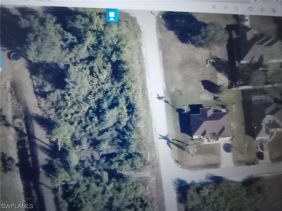 1st image of 440/442 Lotus Ave S