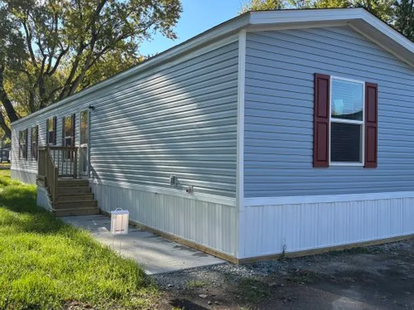 27 Crestwood Dr #116, Middletown, IN 47356