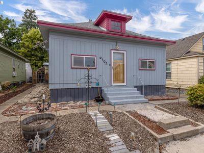 2102 N Fir St, La Grande, OR, 97850