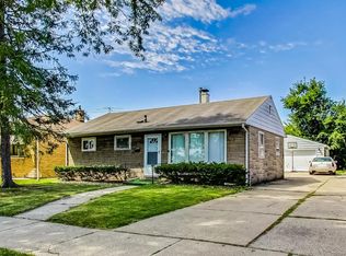 2920 S 11th Ave, Broadview, IL 60155