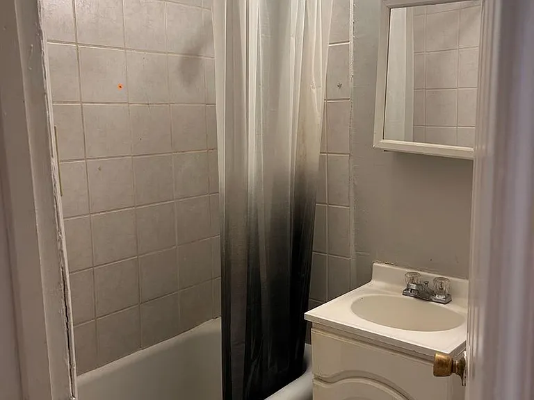 1521 N Franklin Pl — Photo 25