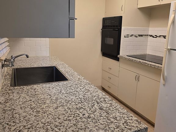 5th image of 1205 Alameda De Las Pulgas #10