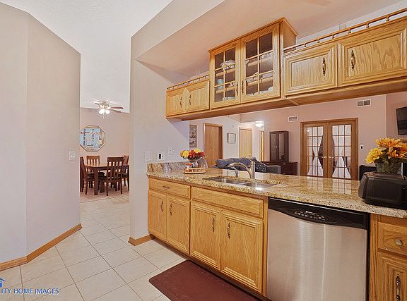 5th image of 18520 Pine Lake Dr APT 1A