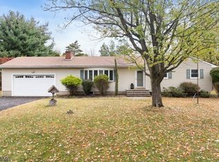 212 County Line Rd, Branchburg, NJ 08876