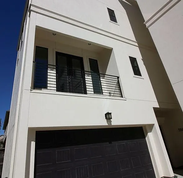 5506 E Petty St — Photo 2