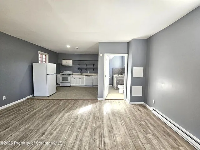 125 River St #A — Photo 7
