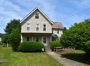 538 Euclid Ave, Saegertown, PA 16433