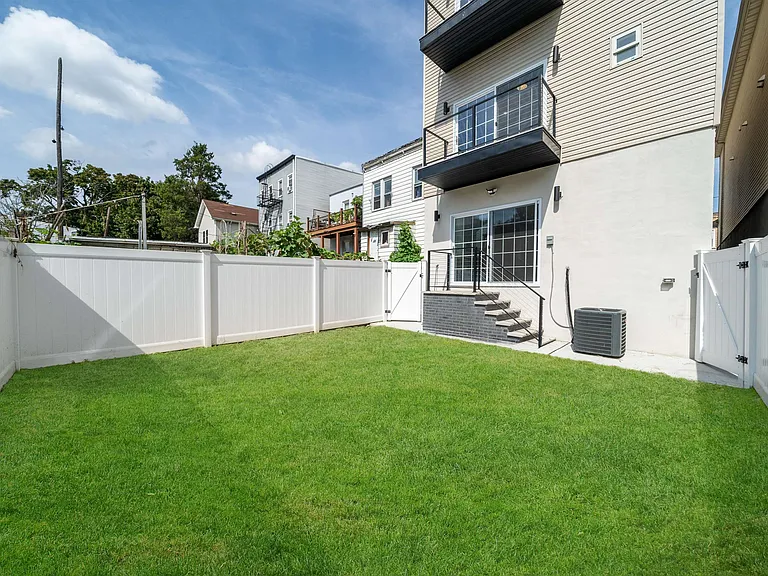159 Hopkins Ave #1 — Photo 17