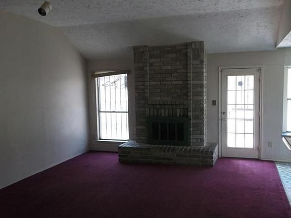 4th image of 13706 Wood River Dr