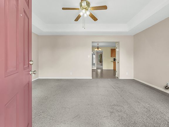 4th image of 1404 Elliott Ct