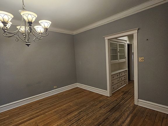 5th image of 1437 W Thome Ave #1W