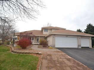 5604 88th Crescent Cir N, Brooklyn Park, MN 55443